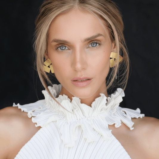 Budur Earrings - Earrings - Veronica Tharmalingam