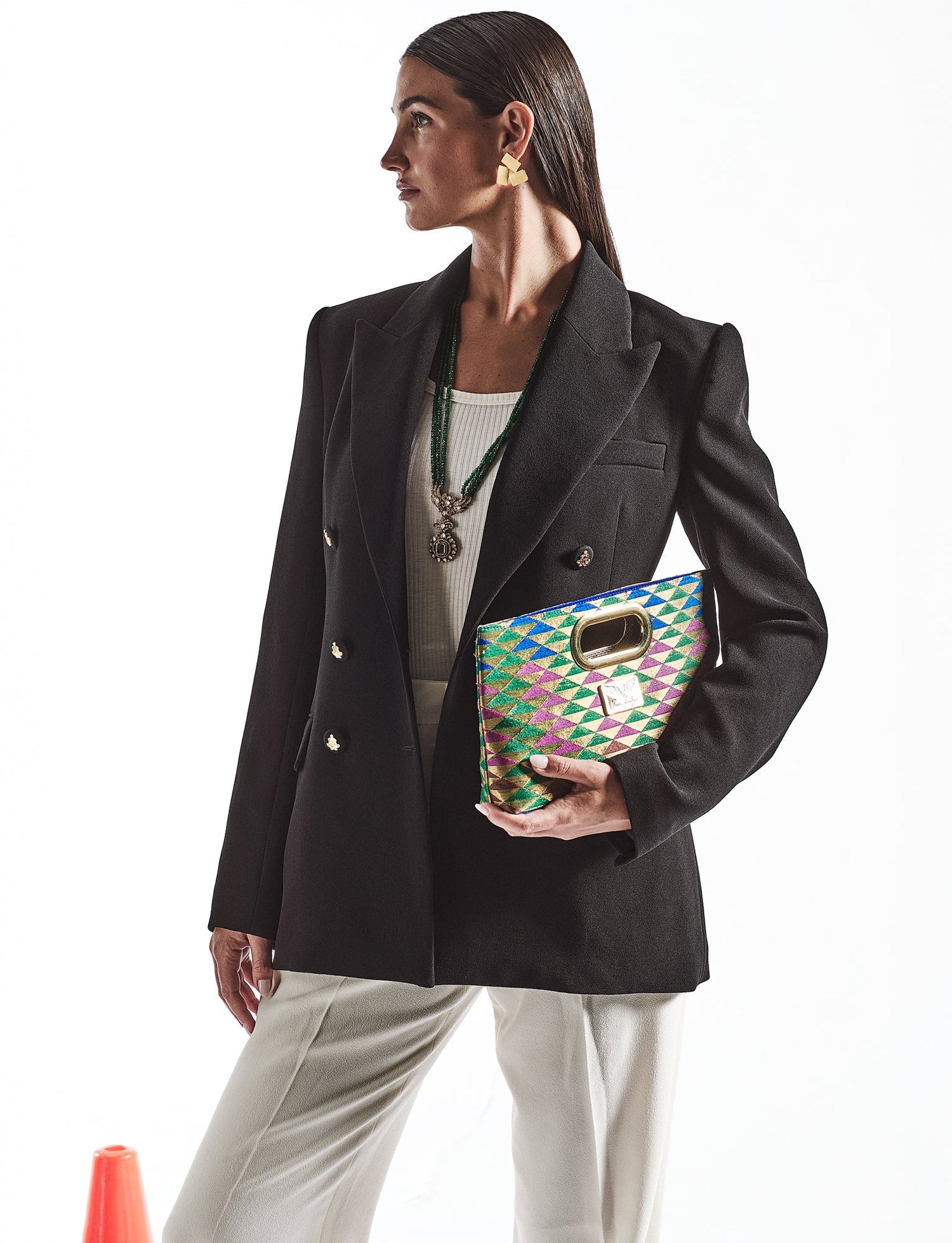 Everyday Chic - Veronica Tharmalingam