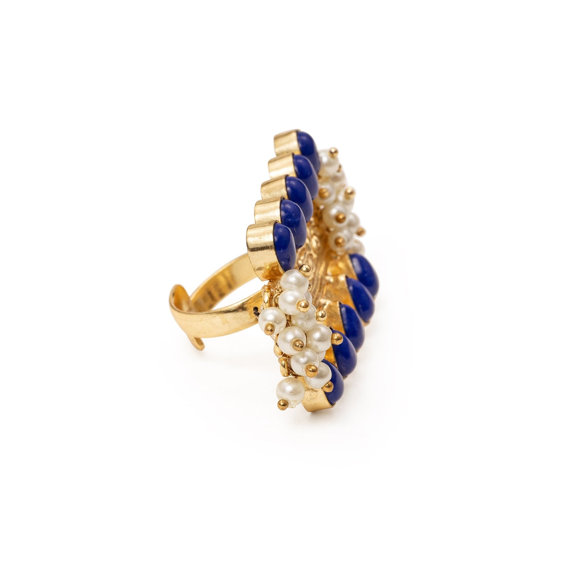 Avatarana Ring - Earrings - Veronica Tharmalingam